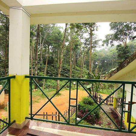Oyo 4651 Woodpecker Resort Munnar Exteriör bild