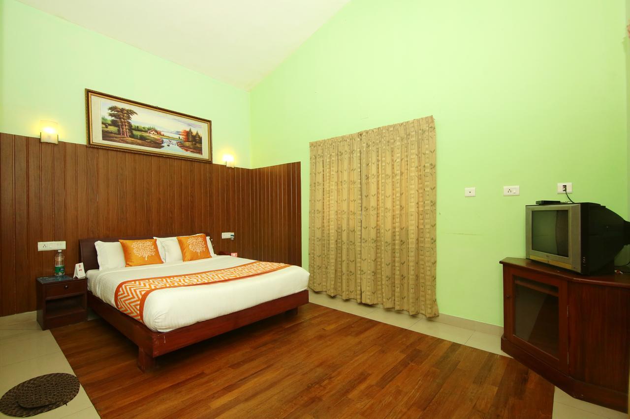 Oyo 4651 Woodpecker Resort Munnar Exteriör bild