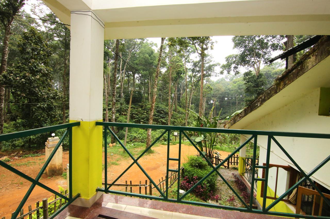Oyo 4651 Woodpecker Resort Munnar Exteriör bild