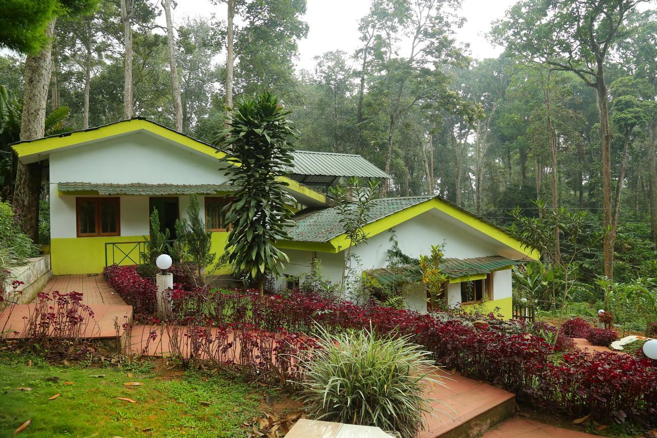 Oyo 4651 Woodpecker Resort Munnar Exteriör bild