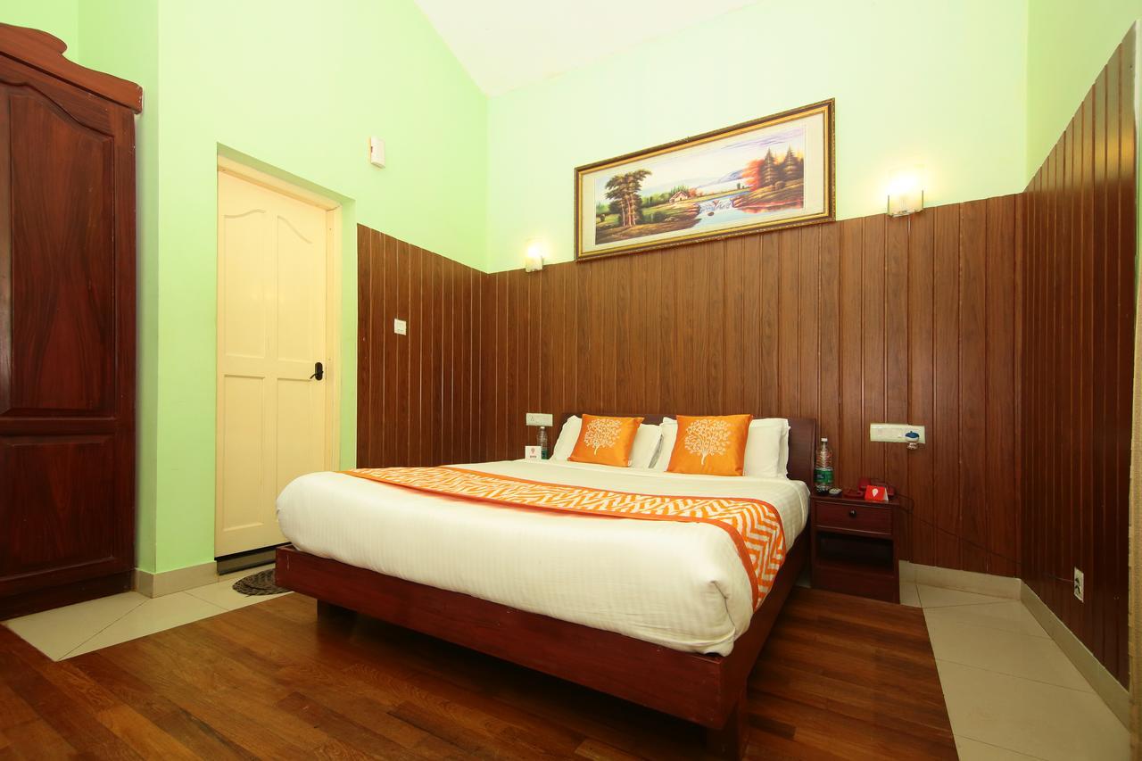 Oyo 4651 Woodpecker Resort Munnar Exteriör bild
